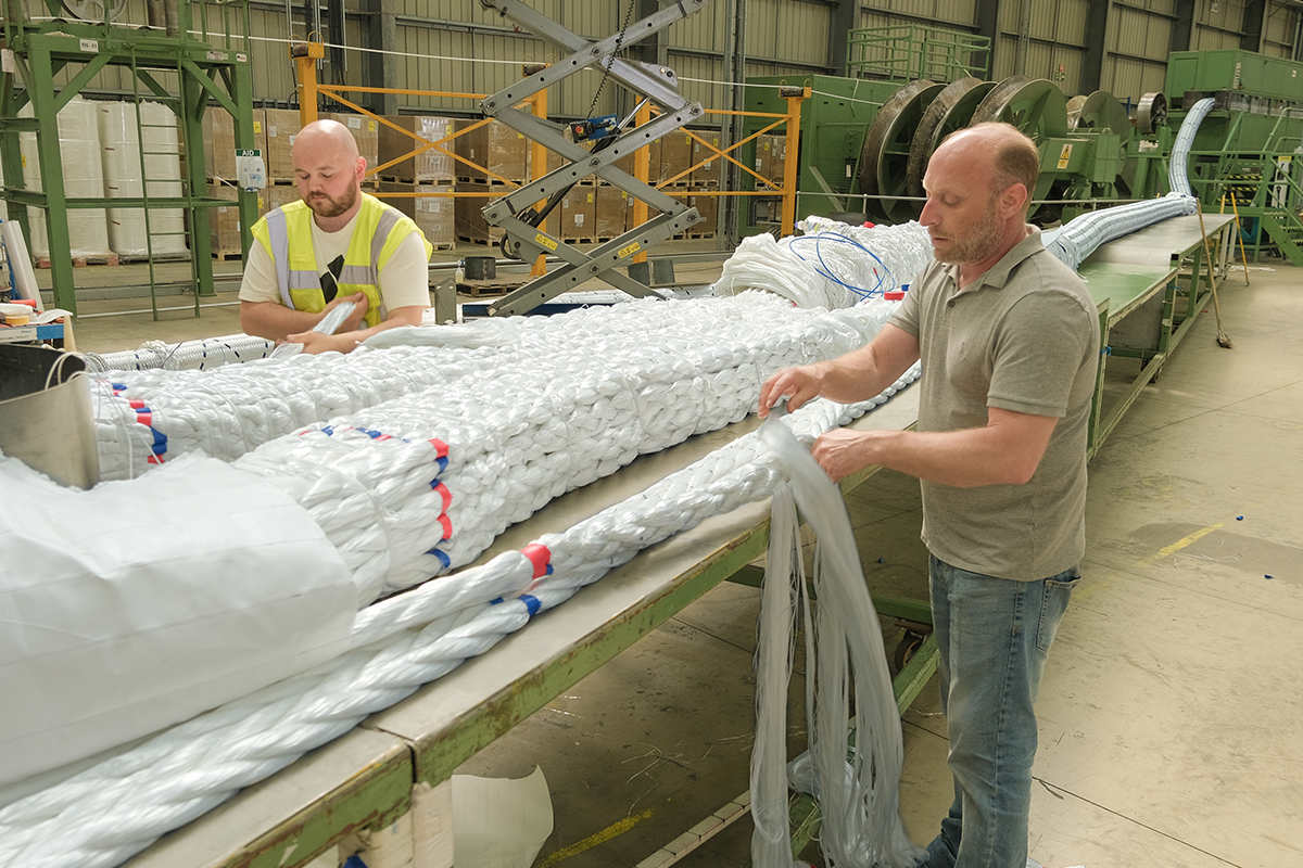 Our People Slicing a Synthetic Fibre Rope